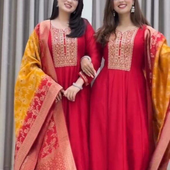 Kurties - Picture 3 of 13